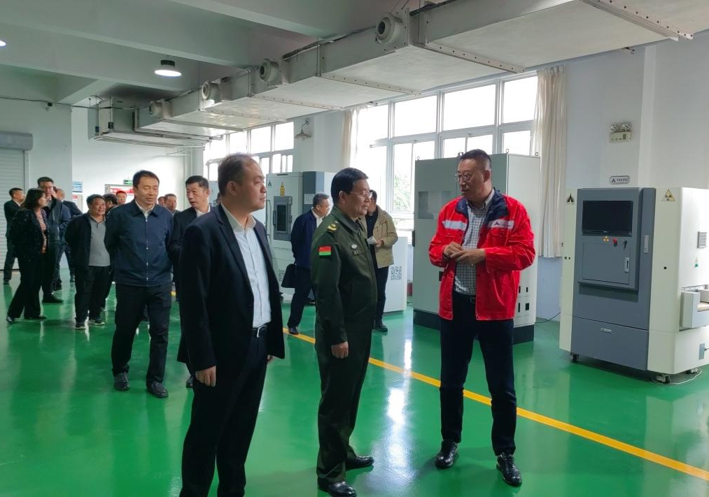 省委常委梁平到南宮NG·28集團(tuán)調(diào)研考察